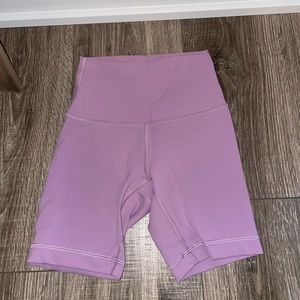 Lululemon lilac 6” biker shorts